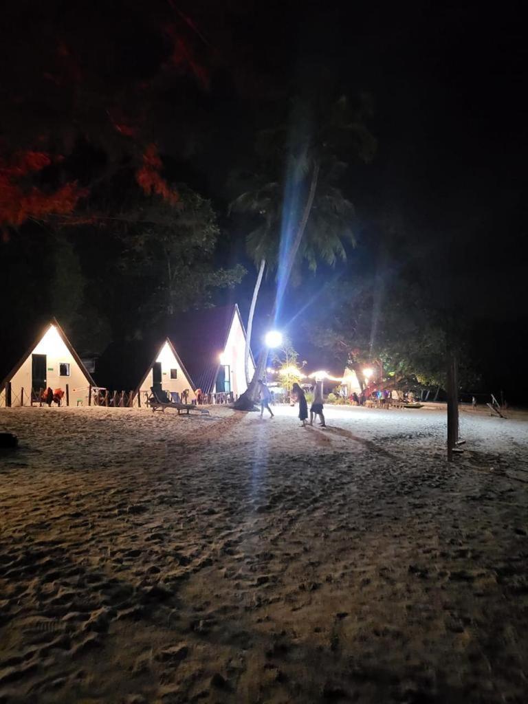 Dewati Roomstay B&B Lang Tengah Εξωτερικό φωτογραφία